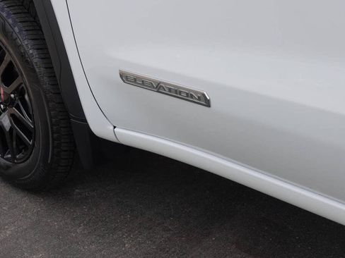 Used 2024 GMC Sierra 1500 Elevation AWD/4WD image 13