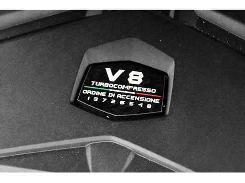 Used 2025 Lamborghini Urus SE image 92