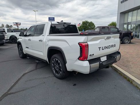 Used 2024 Toyota Tundra Limited AWD/4WD image 7