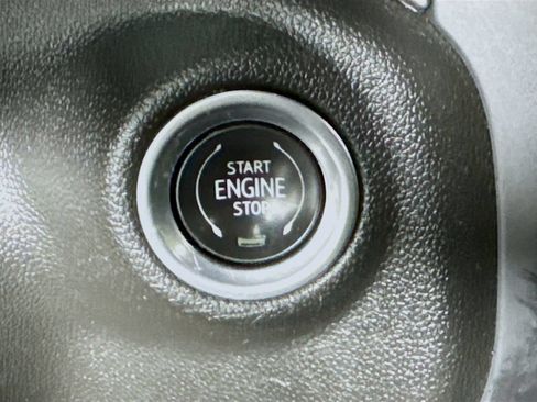 Used 2021 GMC Sierra 1500 AT4 AWD/4WD image 31