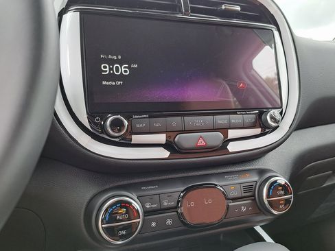 New 2025 Kia Soul EX image 9