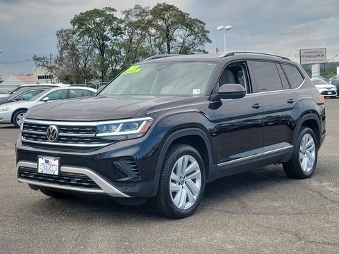 Used 2021 Volkswagen Atlas SEL image 3