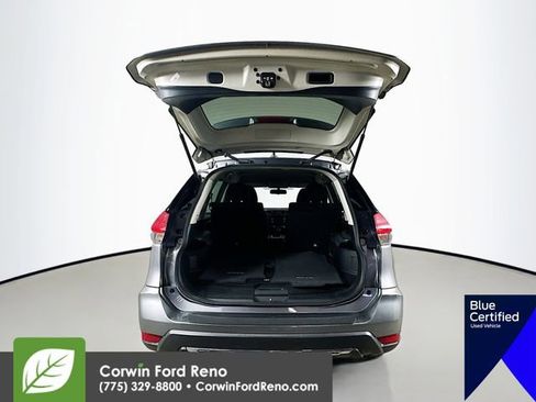 Used 2017 Nissan Rogue SV AWD/4WD image 29