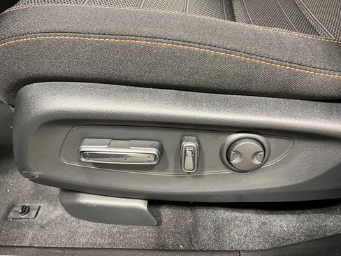 Used 2025 Honda CR-V Sport image 15