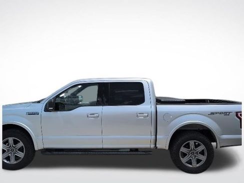 Used 2019 Ford F150 XLT w/ Equipment Group 302A Luxury AWD/4WD image 10