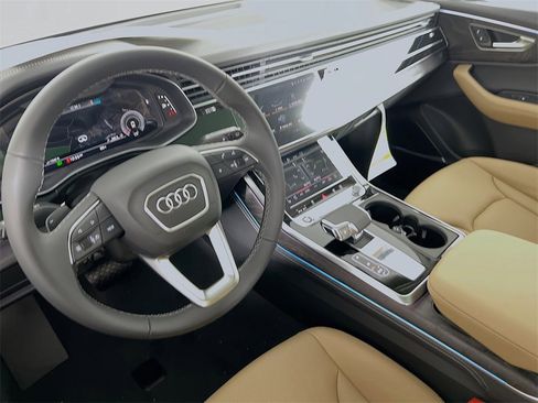 New 2025 Audi Q7 3.0T Premium Plus image 23