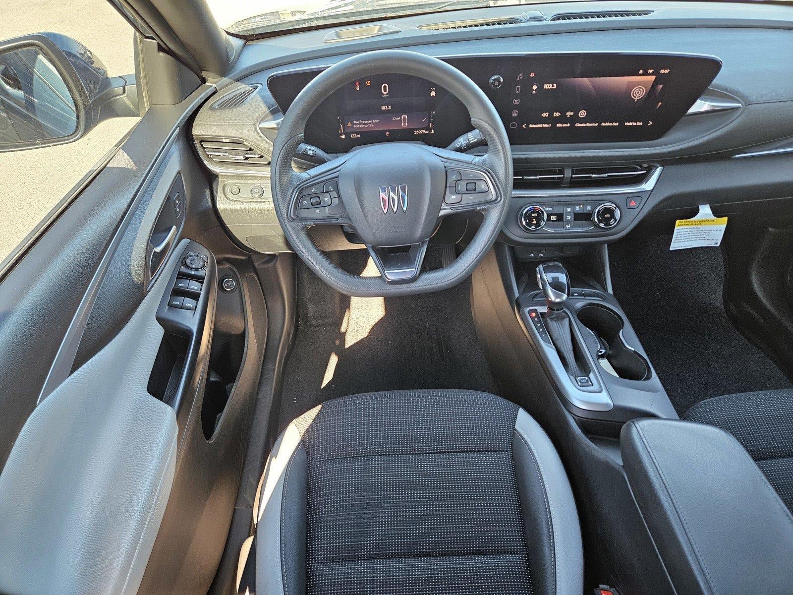 Used 2024 Buick Envista Preferred w/ Convenience II Package FWD image 11