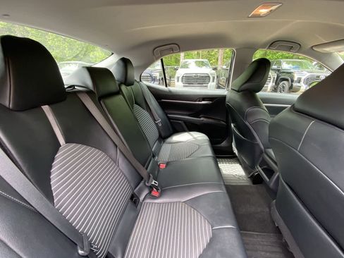 Used 2021 Toyota Camry SE AWD/4WD image 23