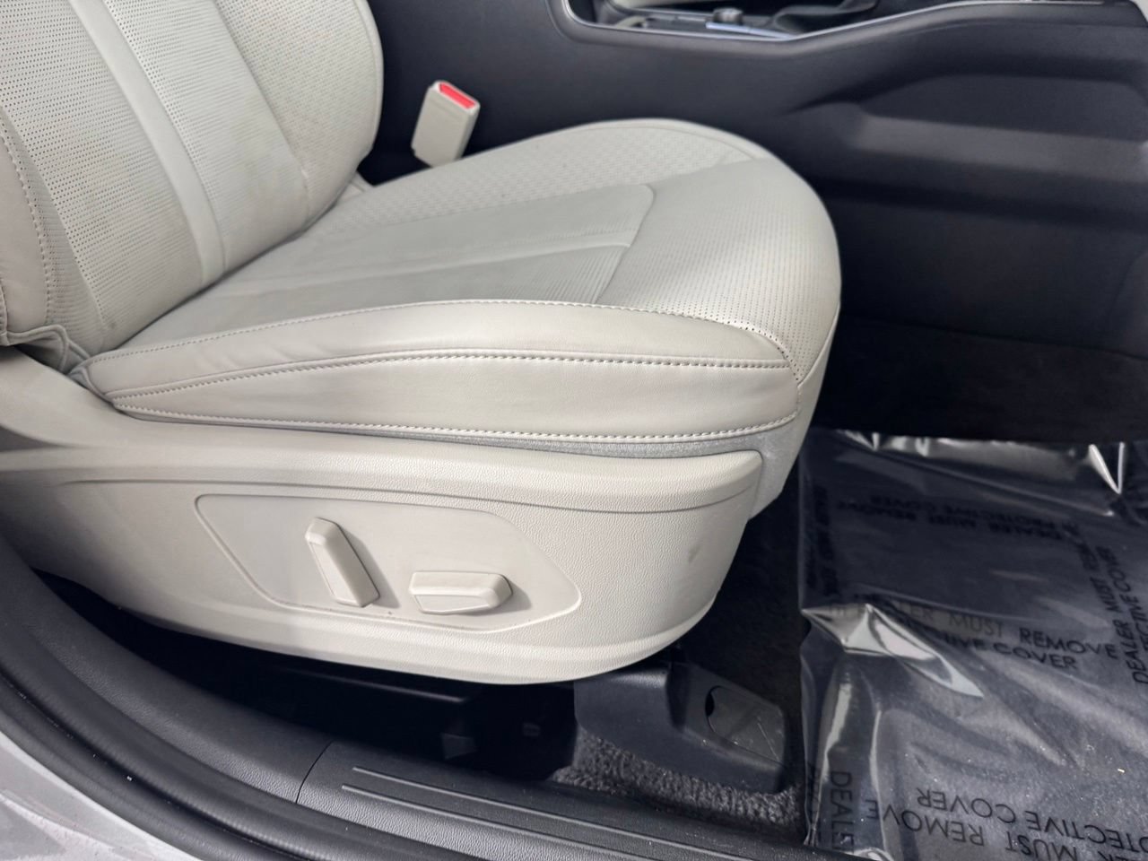 Used 2024 Kia Sorento EX w/ Panoramic Sunroof Package FWD image 38