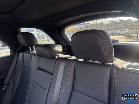 Used 2025 Mercedes-Benz GLE 350 4MATIC image 25