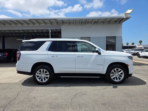 Used 2023 Chevrolet Tahoe Premier AWD/4WD image 8