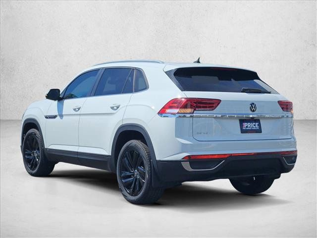 Used 2021 Volkswagen Atlas Cross Sport SE w/ Panoramic Sunroof Package FWD image 8