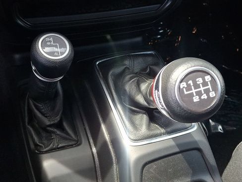 Used 2021 Jeep Wrangler Sport AWD/4WD image 14