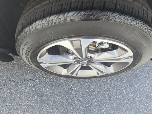 Used 2025 Acura RDX SH-AWD w/ Technology Package image 26
