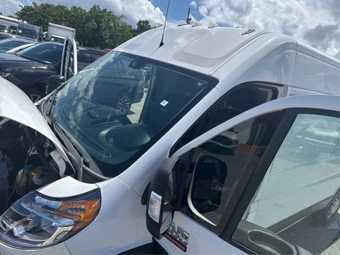 Used 2016 RAM ProMaster 2500 FWD image 12
