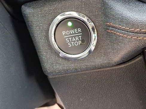 Used 2024 Ford F150 Lightning Lariat image 27