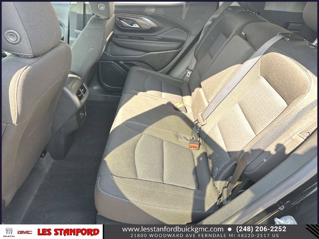 Used 2023 GMC Terrain SLE AWD/4WD image 13