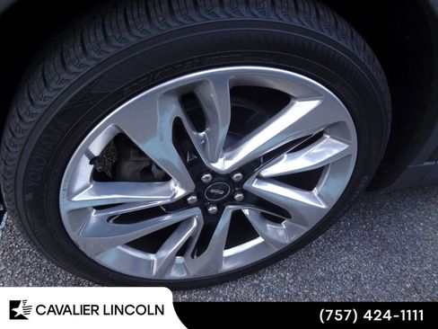 Used 2018 Lincoln MKX Black Label w/ Driver Assistance Package AWD/4WD image 19
