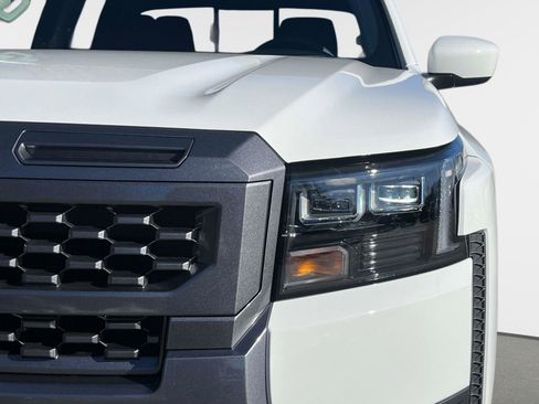 New 2026 Nissan Frontier S image 10