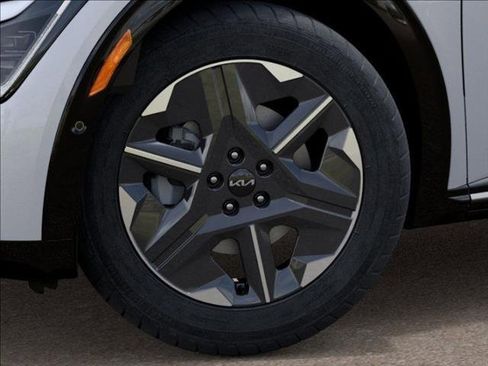 New 2025 Kia EV6 Light image 9
