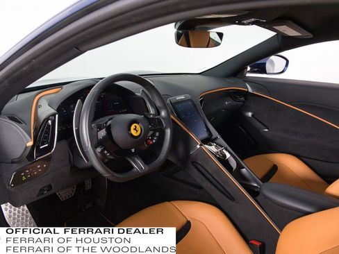 Used 2022 Ferrari Roma . image 4