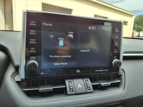 Used 2022 Toyota RAV4 Limited AWD/4WD image 25