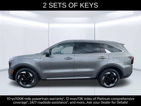 Certified 2025 Kia Sorento EX w/ EX Panoramic Sunroof Package AWD/4WD image 6