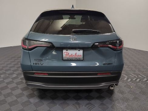 New 2026 Honda HR-V Sport image 7