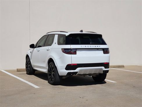 Used 2025 Land Rover Discovery Sport S image 5