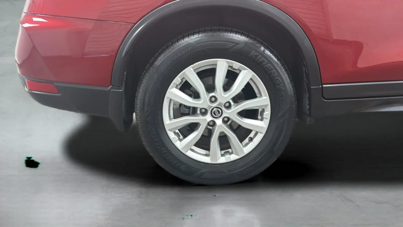 Used 2019 Nissan Rogue SV FWD image 27