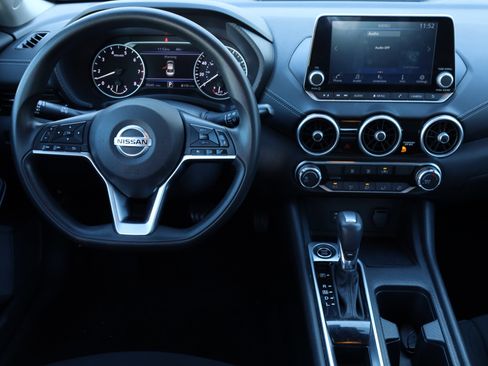 Used 2023 Nissan Sentra SV image 15