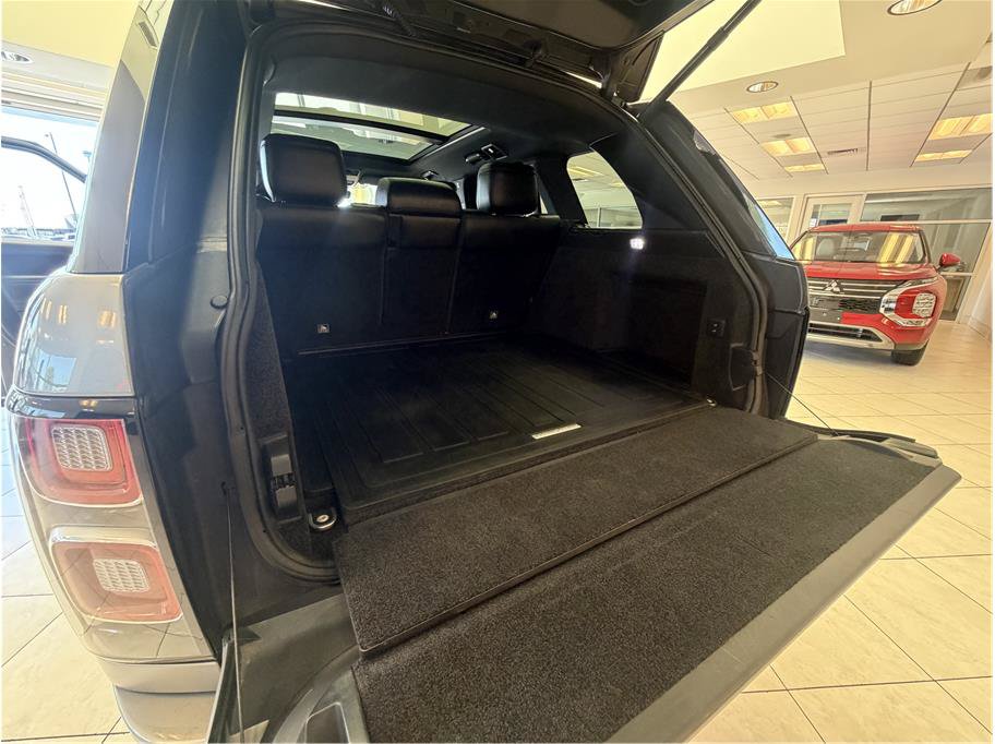 Used 2020 Land Rover Range Rover AWD/4WD image 32