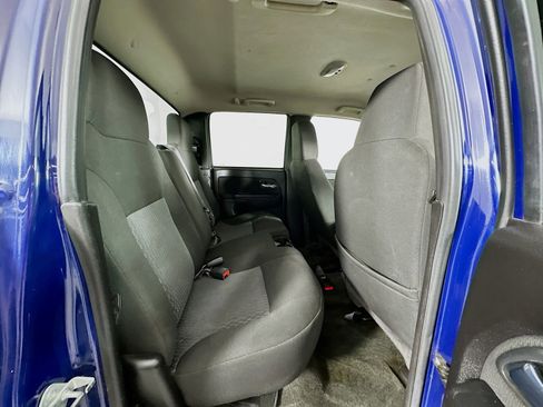 Used 2011 GMC Canyon SLE image 24