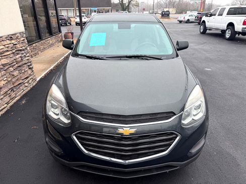 Used 2017 Chevrolet Equinox LS image 9