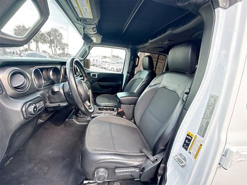 Used 2021 Jeep Wrangler Unlimited Freedom Edition image 22