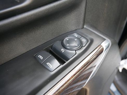 Used 2020 GMC Sierra 2500 SLE w/ SLE Convenience Package image 15