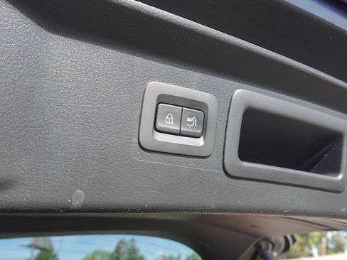 Used 2025 MAZDA CX-50 AWD 2.5 S w/ Preferred Package image 25