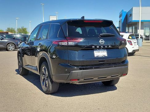 Used 2025 Nissan Rogue SV FWD image 9
