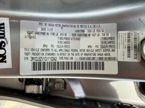 Used 2016 Scion iA image 32