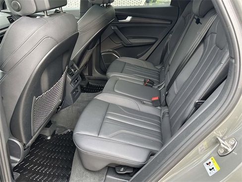 Used 2023 Audi Q5 2.0T Premium Plus w/ Premium Plus Package image 15