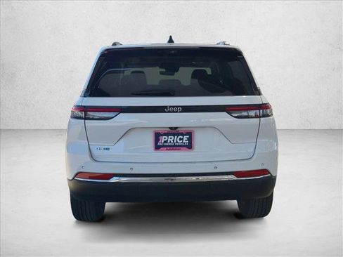 Used 2022 Jeep Grand Cherokee Limited 4xe w/ Luxury Tech Group II AWD/4WD image 6
