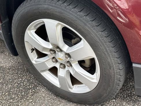 Used 2016 Chevrolet Traverse LT w/ Style and Technology Package FWD image 10