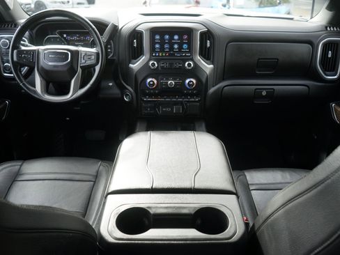 Used 2023 GMC Sierra 2500 Denali w/ Denali Ultimate Package image 16