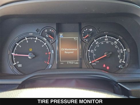 Used 2021 Toyota 4Runner SR5 Premium image 13