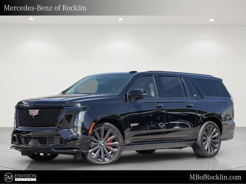 Used 2025 Cadillac Escalade ESV V AWD/4WD image 1