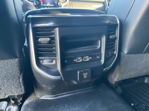 Used 2020 RAM 2500 Laramie image 28