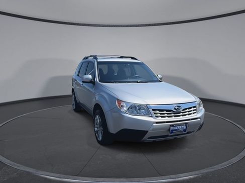 Used 2013 Subaru Forester 2.5X Premium w/ All-Weather Pkg image 3