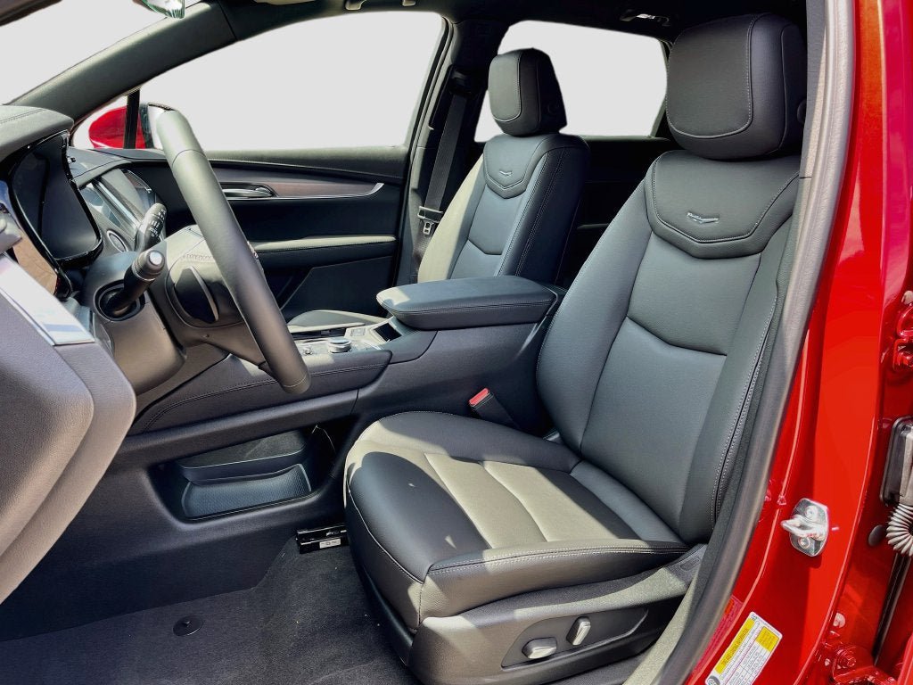 New 2026 Cadillac XT5 Luxury AWD/4WD image 15