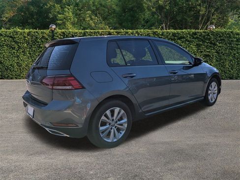 Used 2020 Volkswagen Golf 4-Door image 4
