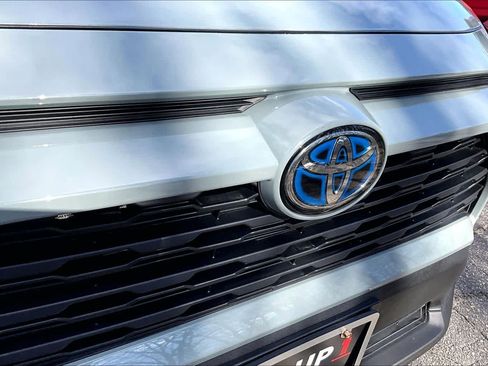 Certified 2023 Toyota RAV4 XLE w/ Convenience Package image 29